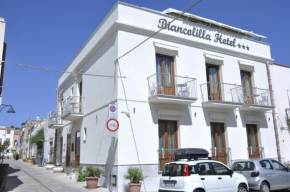 Гостиница Hotel Biancolilla  Сан Вито Ло Капо